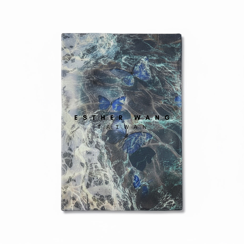 【Esther Wang】 EW 圓領精品刺繡印刷厚磅純精梳棉 T恤_白色＿男女同款