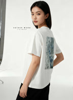 【Esther Wang】 EW 圓領精品刺繡印刷厚磅純精梳棉 T恤_白色＿男女同款